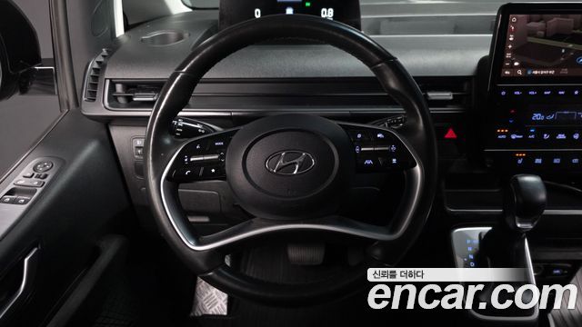 Hyundai Staria Tourer 11-Seater Modern 2022 — фото 13