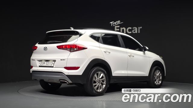 Hyundai Tucson Diesel 1.7 2WD Modern 2017 — фото 2