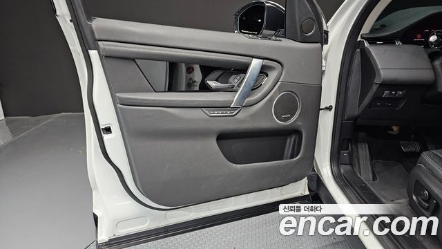 Land Rover Discovery Sport (II) D180 SE 2020 — фото 24