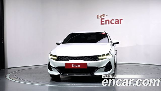 Kia K5 (III) 2.0 Signature 2023 — фото 3