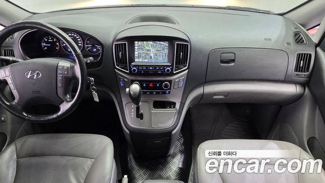 Hyundai Grand Starex Van 5-Seater Modern 2018 — фото 7