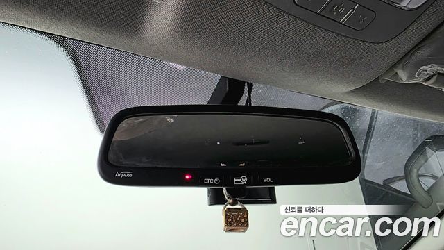 Hyundai Grand Starex Van 5-Seater Modern 2018 — фото 17