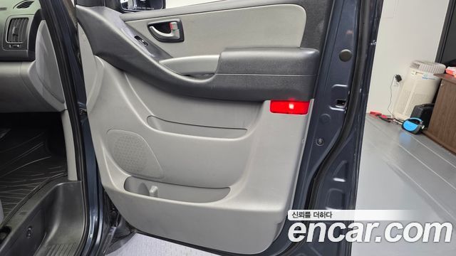 Hyundai Grand Starex Van 5-Seater Modern 2018 — фото 24