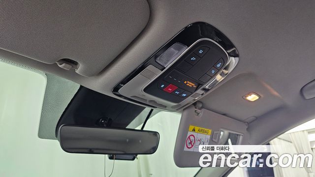 Hyundai Santa Fe HEV 1.6 2WD Exclusive 2022 — фото 18