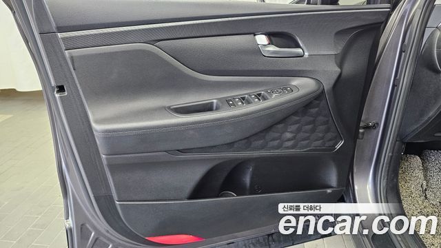 Hyundai Santa Fe HEV 1.6 2WD Exclusive 2022 — фото 24
