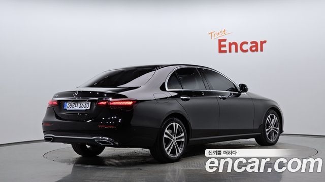 Mercedes-Benz E-Class (W213) E250 Avantgarde 2023 — фото 2