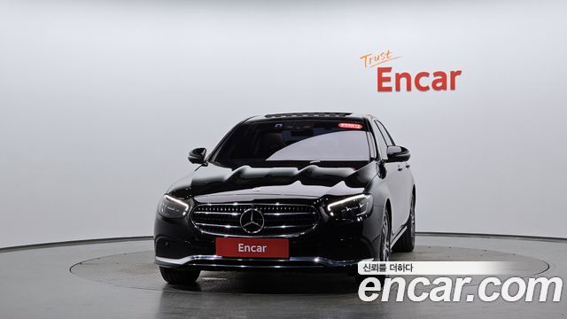 Mercedes-Benz E-Class (W213) E250 Avantgarde 2023 — фото 3