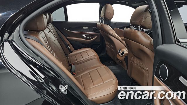 Mercedes-Benz E-Class (W213) E250 Avantgarde 2023 — фото 12