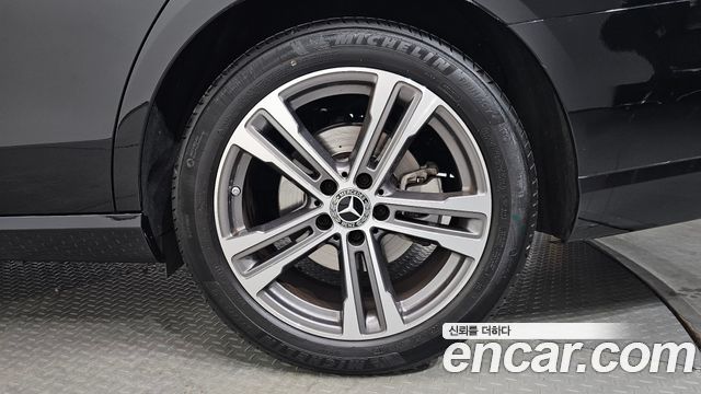 Mercedes-Benz E-Class (W213) E250 Avantgarde 2023 — фото 21