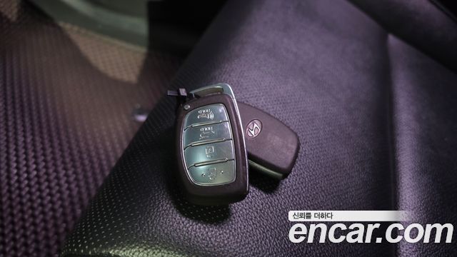 Hyundai Tucson Diesel 2.0 2WD Style Special 2017 — фото 18