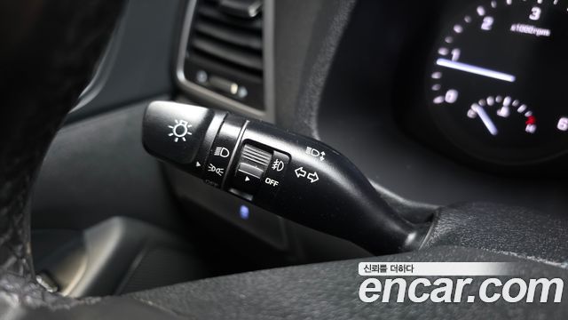 Hyundai Tucson Diesel 2.0 2WD Style Special 2017 — фото 19
