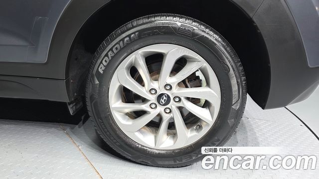 Hyundai Tucson Diesel 2.0 2WD Style Special 2017 — фото 21