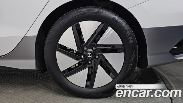 Hyundai Ioniq 6 Long Range Exclusive 2025 — фото 21