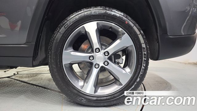 Jeep Grand Cherokee (WL) 4xe Limited 2023 — фото 21