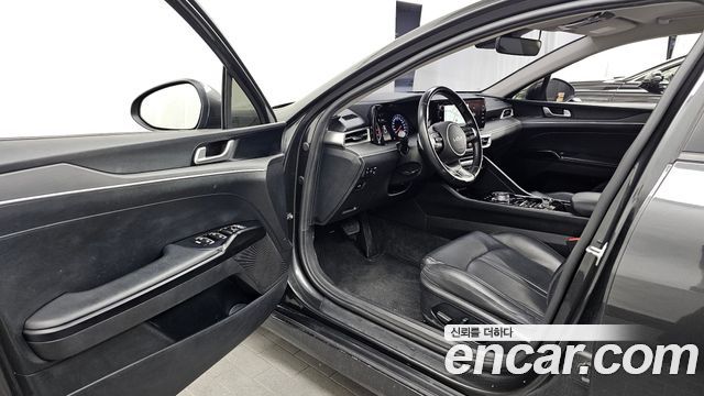 Kia K5 (III) 2.0 Prestige 2022 — фото 10