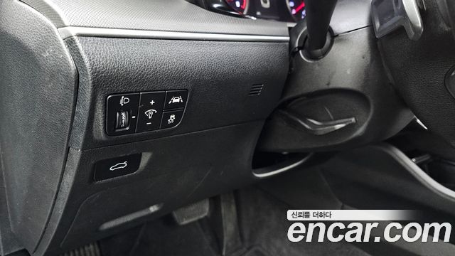 Kia K5 (III) 2.0 Prestige 2022 — фото 19
