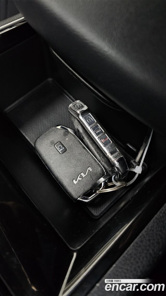Kia K5 (III) 2.0 Prestige 2022 — фото 30