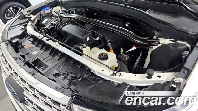 Ford Explorer (VI) 2.3 LimIted 4WD 2020 — фото 6