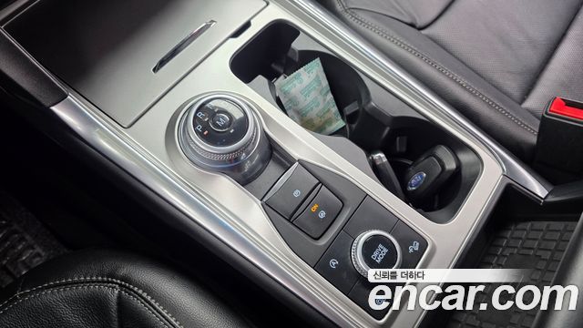 Ford Explorer (VI) 2.3 LimIted 4WD 2020 — фото 9