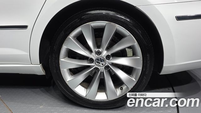 Volkswagen CC 2.0 TDI BlueMotion 2015 — фото 21