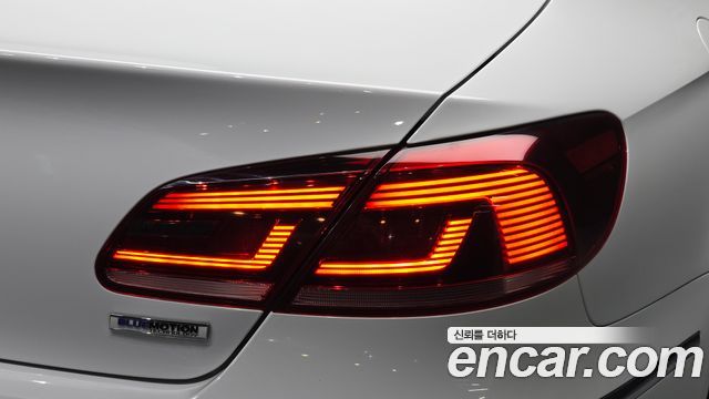 Volkswagen CC 2.0 TDI BlueMotion 2015 — фото 23