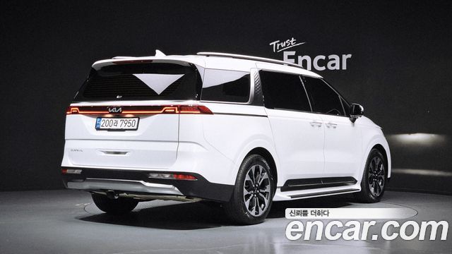 Kia Carnival (IV) Diesel 9-Seater Noblesse 2023 — фото 2