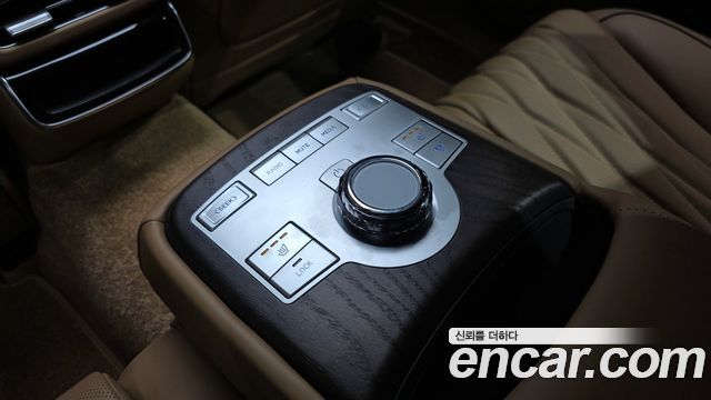 Genesis G80 (RG3) Gasoline 3.5 Turbo AWD 2027 — фото 19