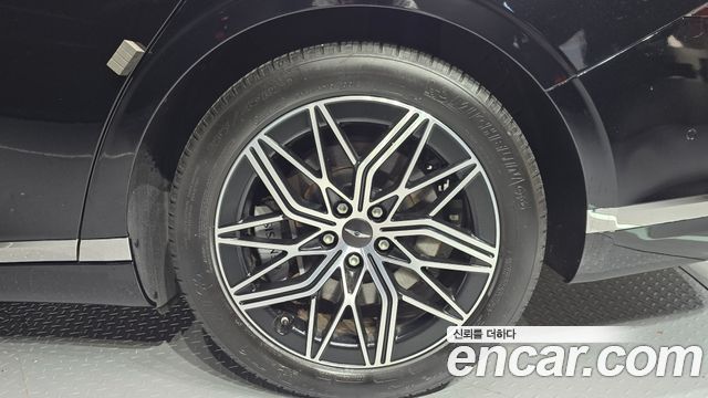 Genesis G90 (RS4) Gasoline 3.5 Turbo AWD 2022 — фото 5