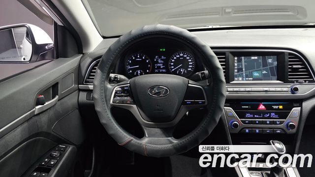 Hyundai Avante (AD) 1.6 GDI Smart 2016 — фото 13
