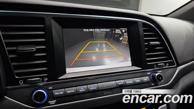 Hyundai Avante (AD) 1.6 GDI Smart 2016 — фото 15