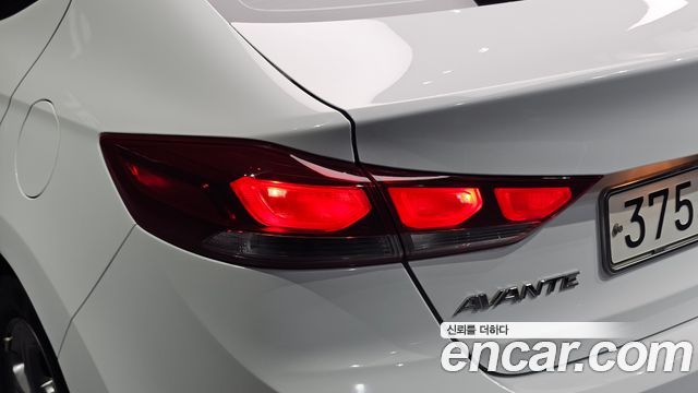 Hyundai Avante (AD) 1.6 GDI Smart 2016 — фото 23