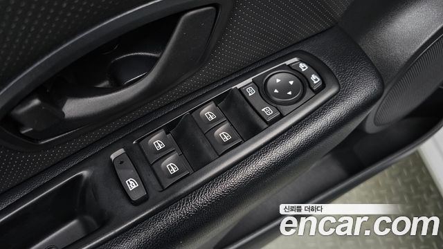 Renault Korea SM3 Neo SE 2018 — фото 28