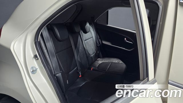 Kia Morning Deluxe Trendy 2015 — фото 11