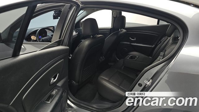 Renault Korea SM3 Neo LE 2018 — фото 12