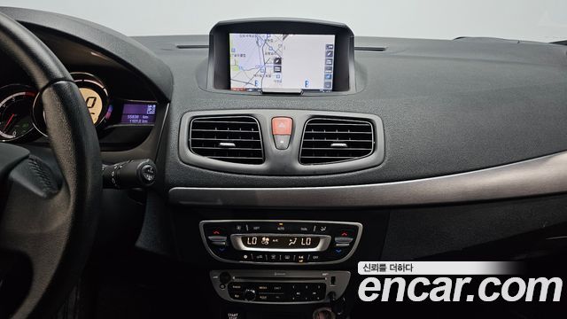Renault Korea SM3 Neo LE 2018 — фото 14