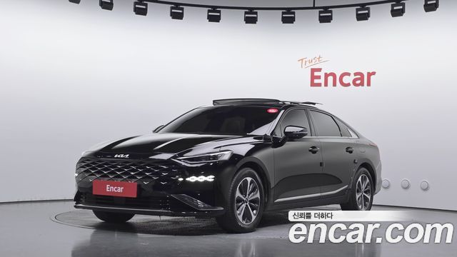 Kia K8 Hybrid Noblesse