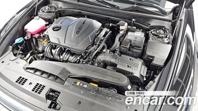 Hyundai Grandeur (GN7) 2,5 Gasoline 2WD Exclusive 2023 — фото 6