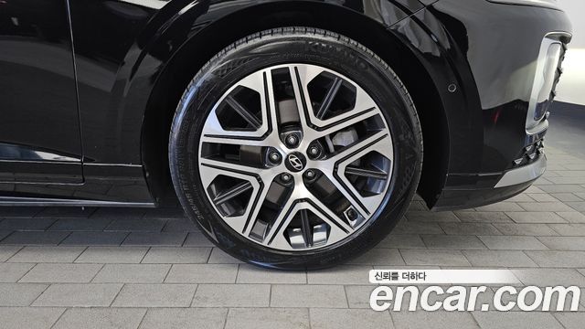 Hyundai Grandeur (GN7) 2,5 Gasoline 2WD Exclusive 2023 — фото 21