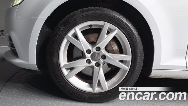 Audi A4 (B9) 35 TDI Premium 2018 — фото 5