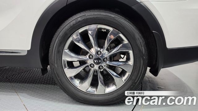 Kia Sorento Diesel 2.2 2WD Noblesse Special 2018 — фото 21