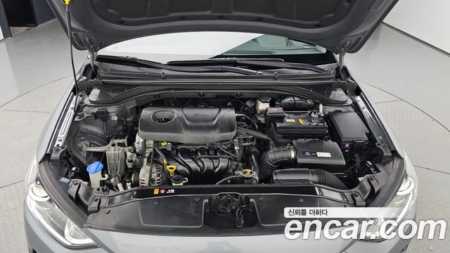 Hyundai Avante (AD) 1.6 GDI Smart 2018 — фото 6