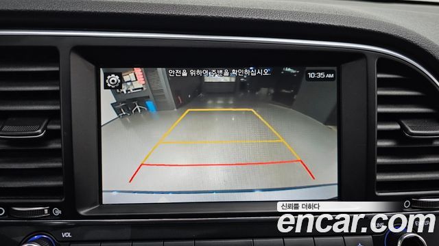 Hyundai Avante (AD) 1.6 GDI Smart 2018 — фото 15