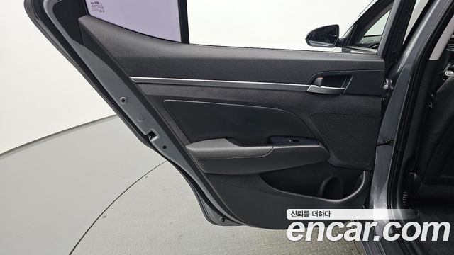 Hyundai Avante (AD) 1.6 GDI Smart 2018 — фото 25