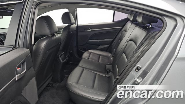 Hyundai Avante (AD) 1.6 GDI Smart 2018 — фото 26