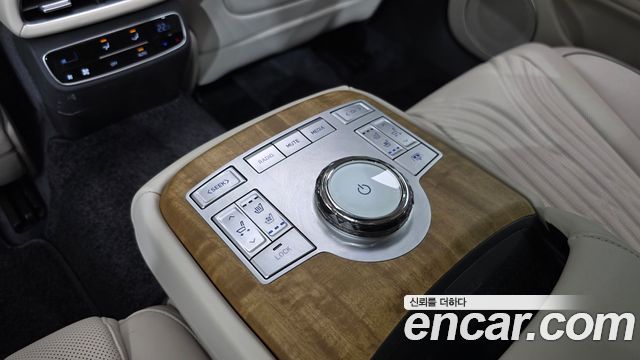 Genesis G80 (RG3) Gasoline 2.5 Turbo AWD 2023 — фото 19
