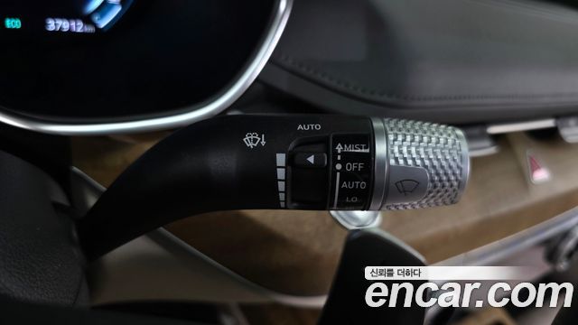 Genesis G80 (RG3) Gasoline 2.5 Turbo AWD 2023 — фото 34