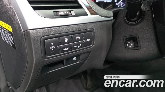 Genesis G80 3.3 GDI AWD Premium Luxury 2019 — фото 17