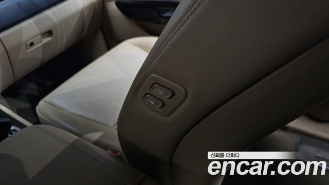 Kia Carnival 11-Seater Prestige 2020 — фото 36