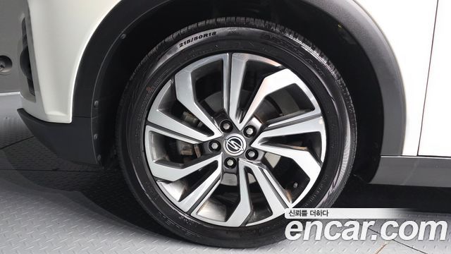 KG Mobility (SsangYong) Very New Tivoli Gasoline 1.5 2WD V3 2021 — фото 5