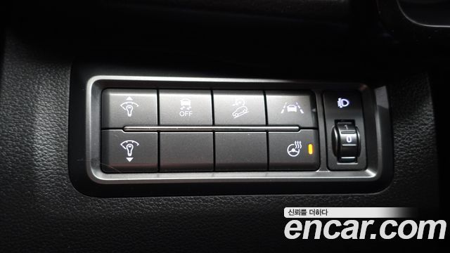 KG Mobility (SsangYong) Very New Tivoli Gasoline 1.5 2WD V3 2021 — фото 18